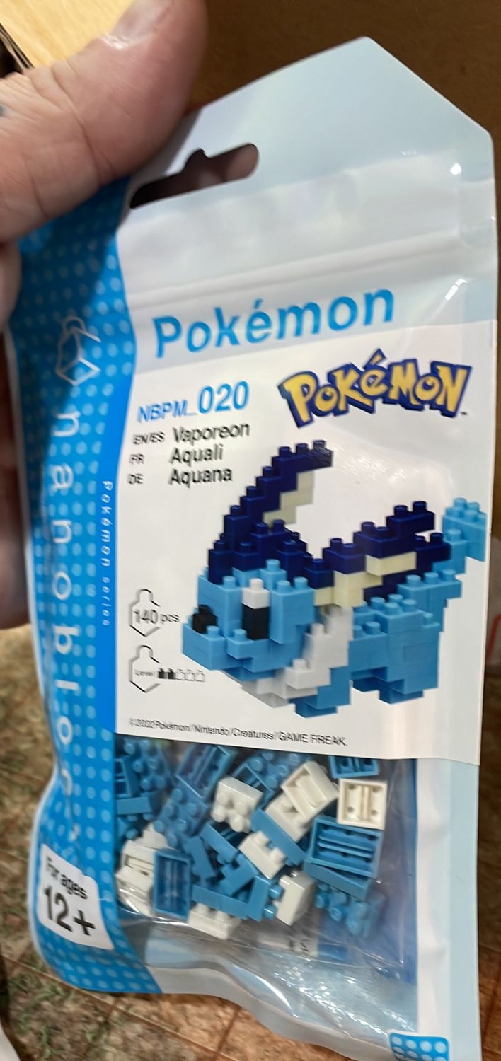 Nano Block Vapereon