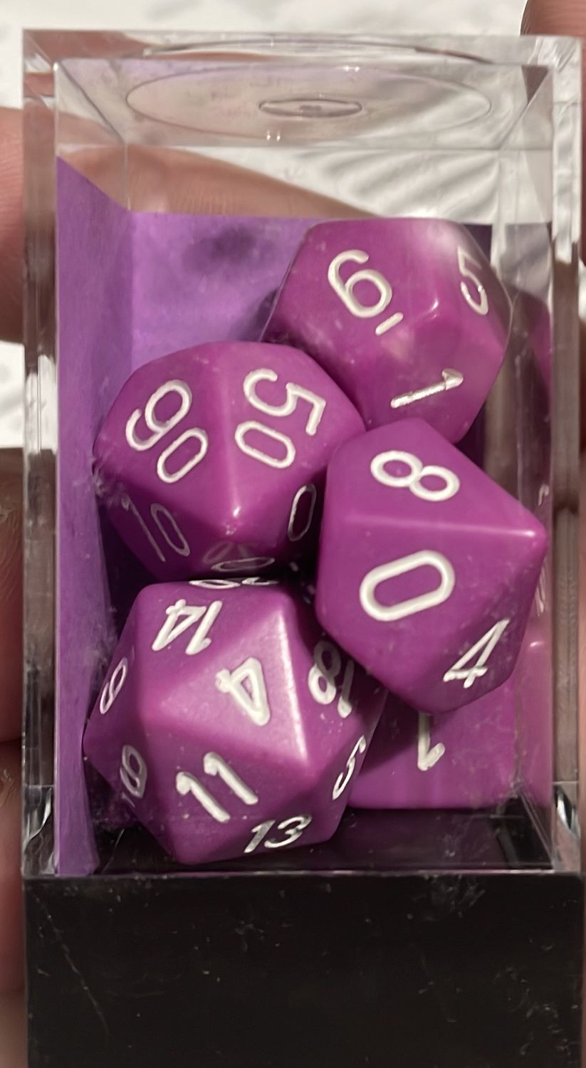 Chessex Opaque Light Purple/White dice set