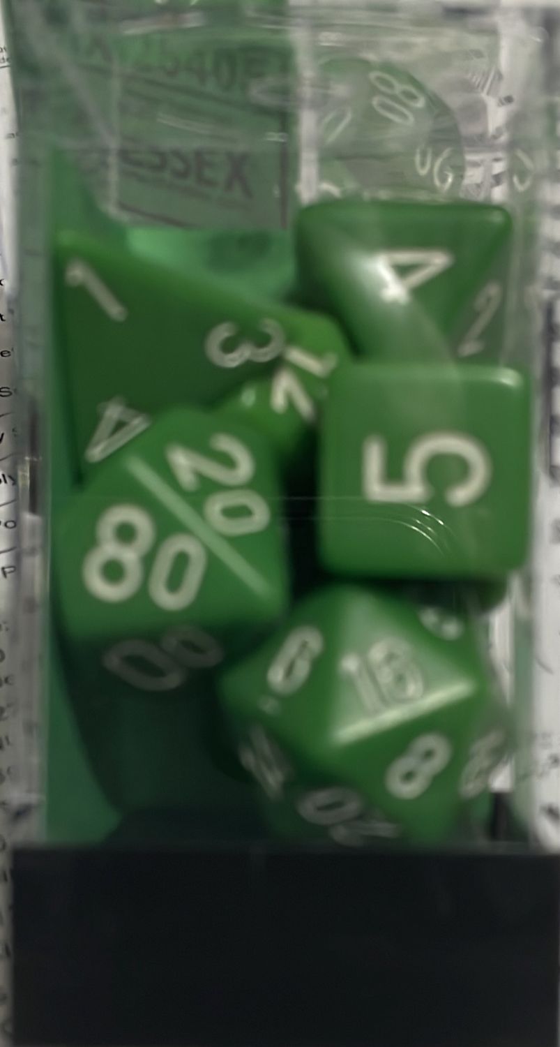 Chessex Opaque Green/White dice set