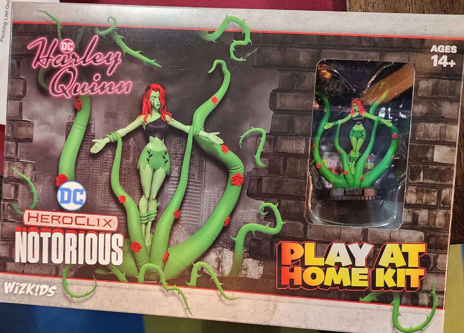 HEROCLIX NOTORIOUS HARLEY QUINN PLAY AT HOME KIT