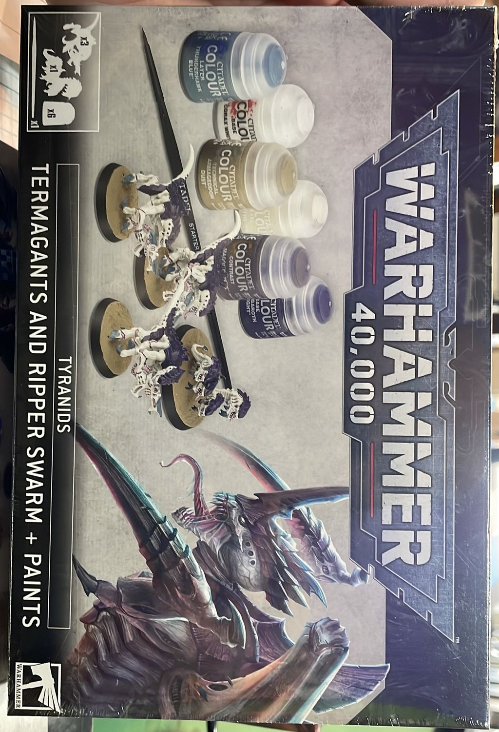 Warhammer 40,000 Tyranids Termagants and Ripper Swarm + Paints