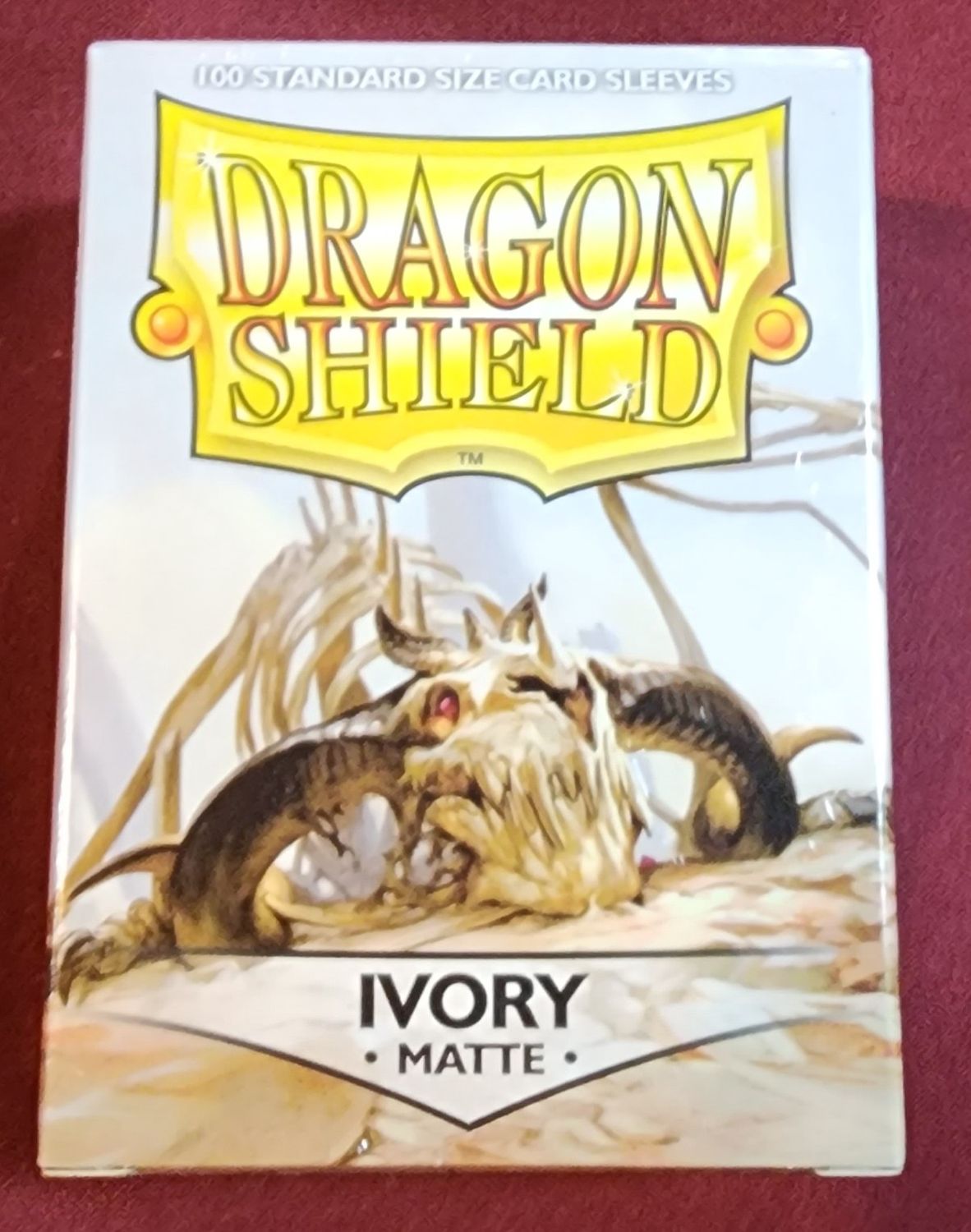 DRAGON SHIELD SLEEVES IVORY