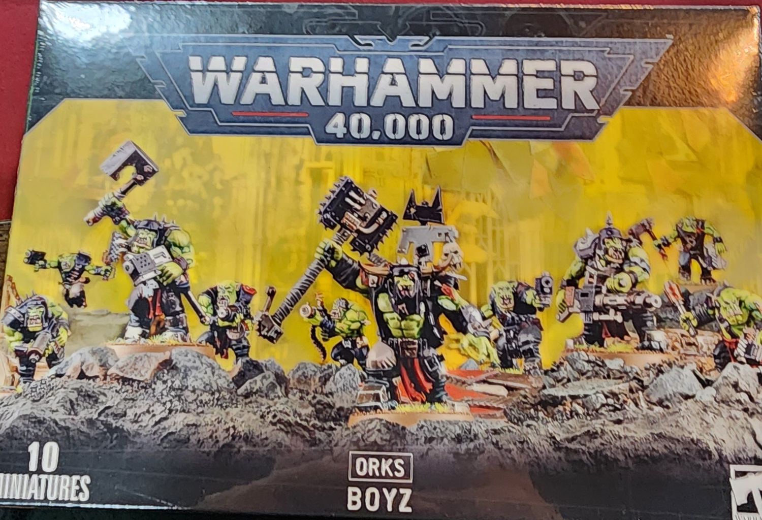 WARHAMMER 40K ORK BOYZ