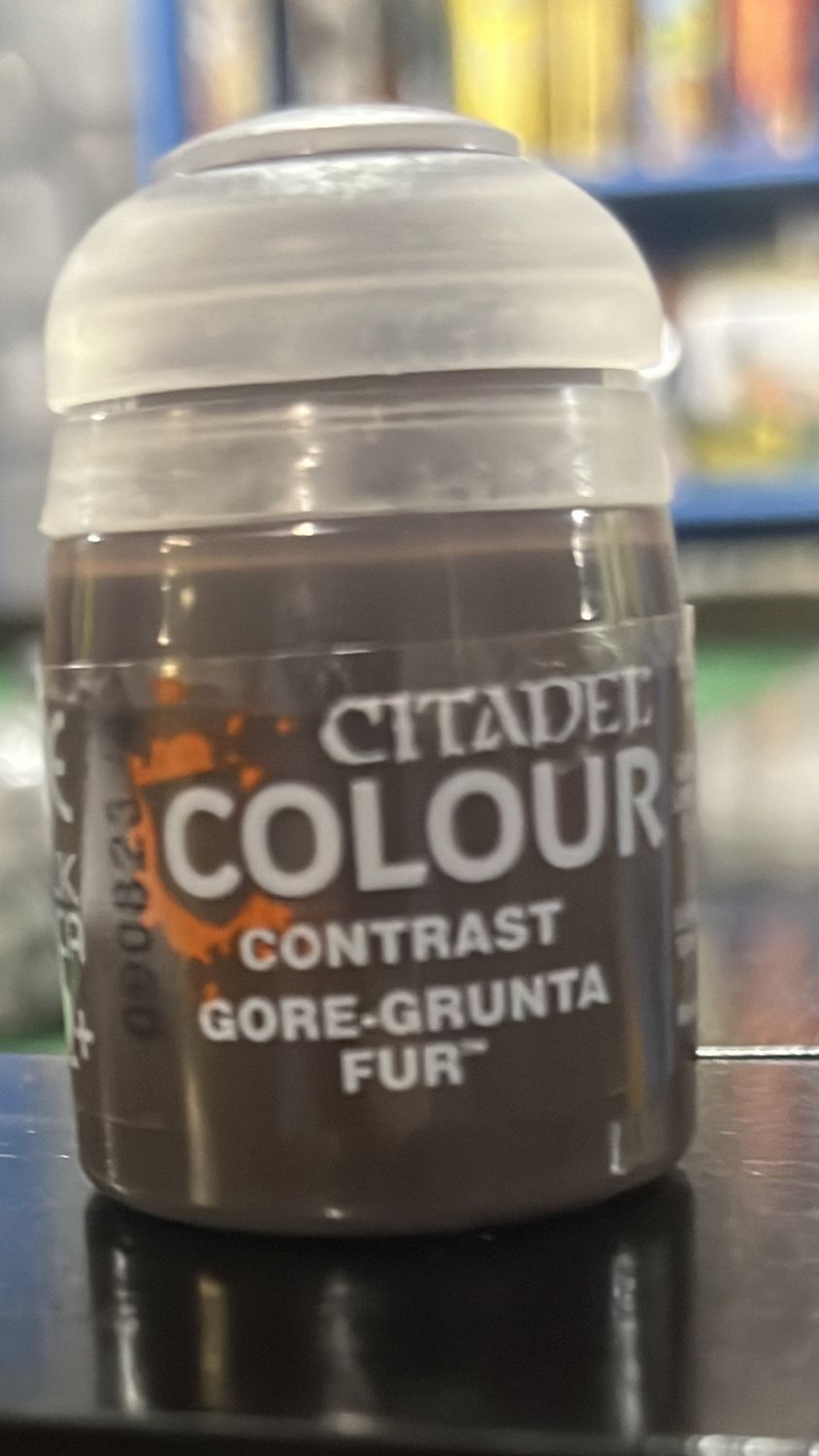 Contrast: Gore-Grunta Fur