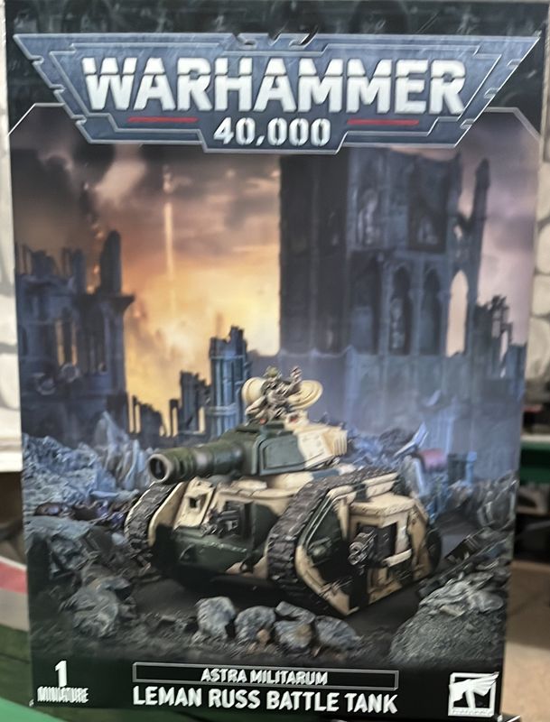 Warhammer 40K: Astra Militarum Leman Russ Battle Tank
