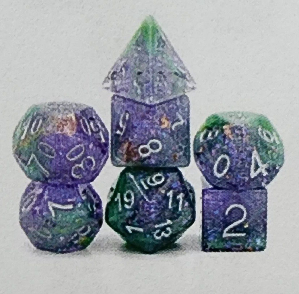 Green &amp; Purple Seabed Treasure Dice Set