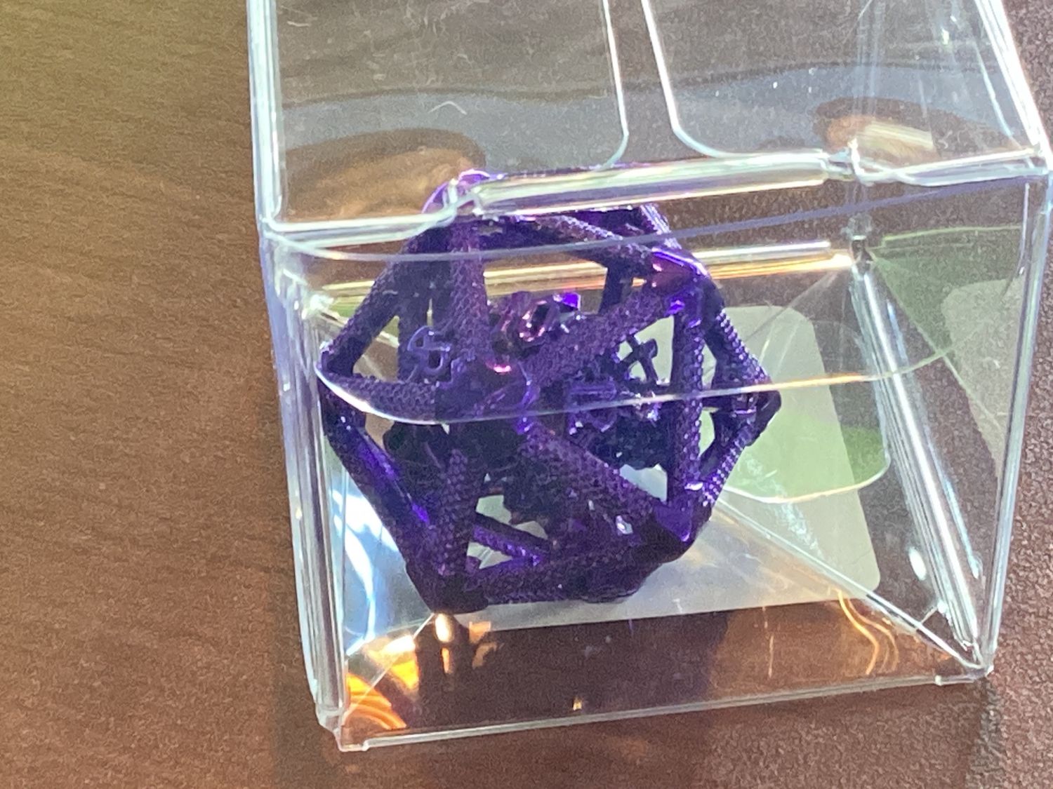 Hallow Dragon Keep D20- Purple