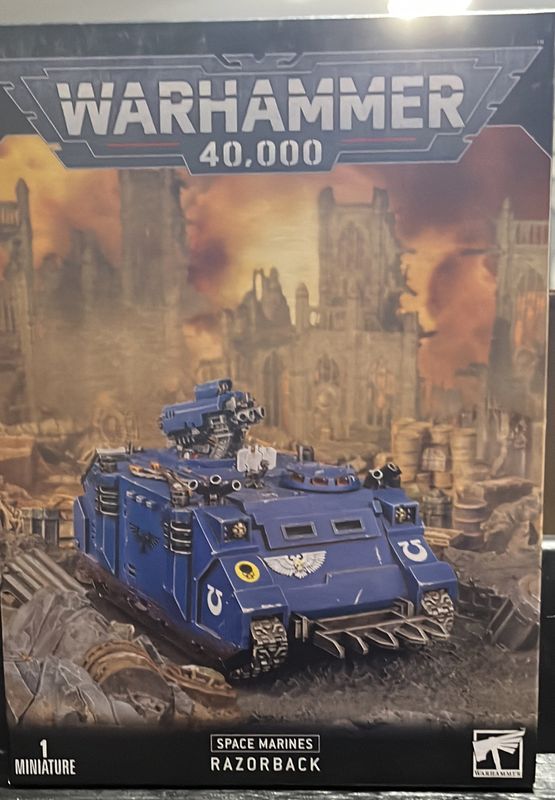 WARHAMMER 40K; SPACE MARINES RAZORBACK