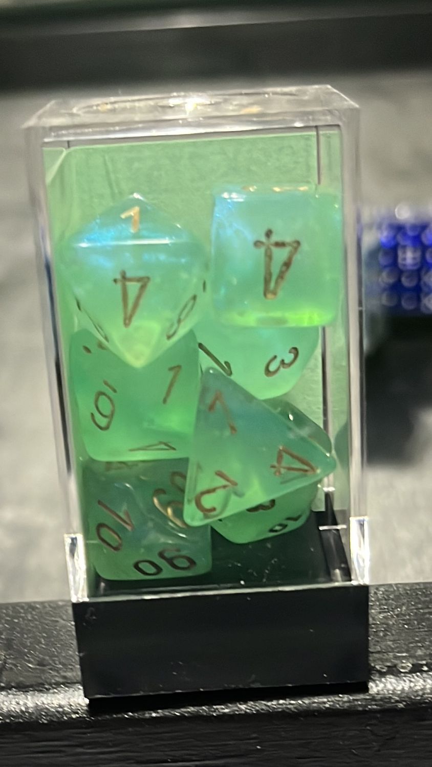 Borealis Light Green/Gold Dice Set