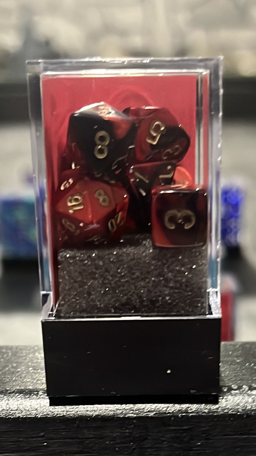 Mini Gemini Black Red/ Gold Dice Set