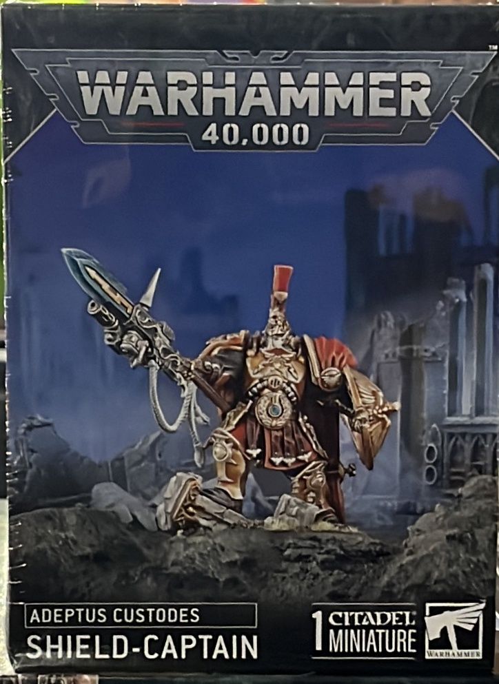 WARHAMMER 40K ADEPTUS CUSTODES: SHIELD CAPTAIN
