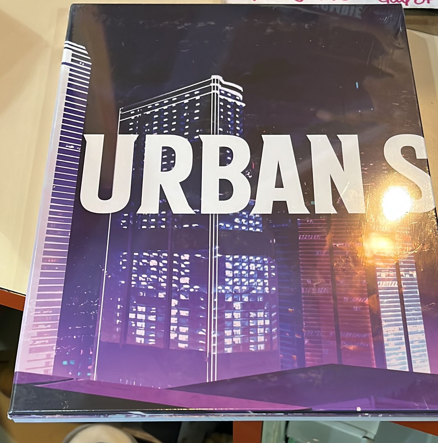Urban Shadows GM Screen