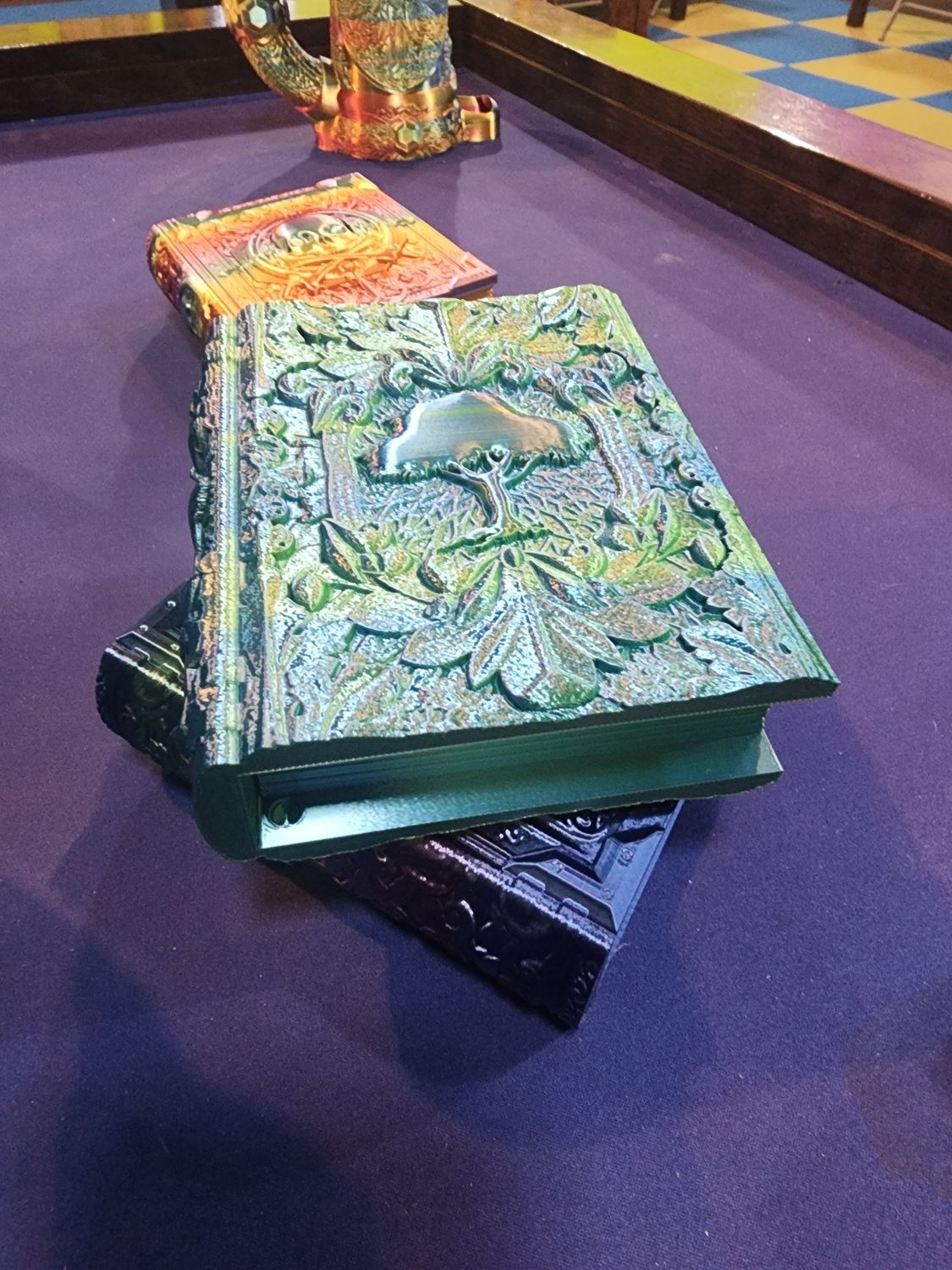 Card/Dice Vault tome