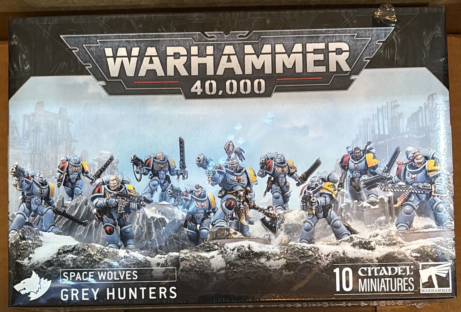 WARHAMMER 40K: SPACE WOLVES GREY HUNTERS