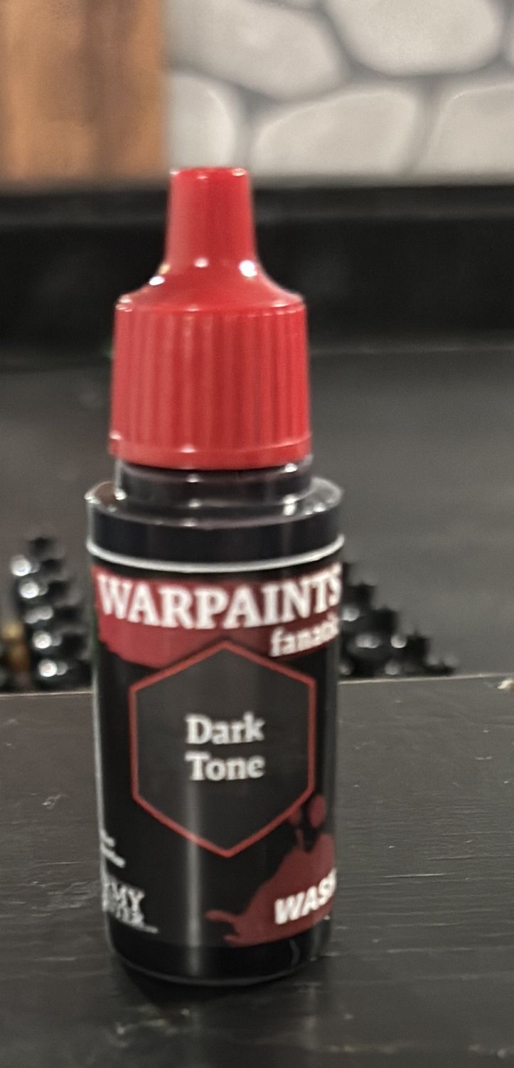 The Army Painter Fanatic: Dark Tone