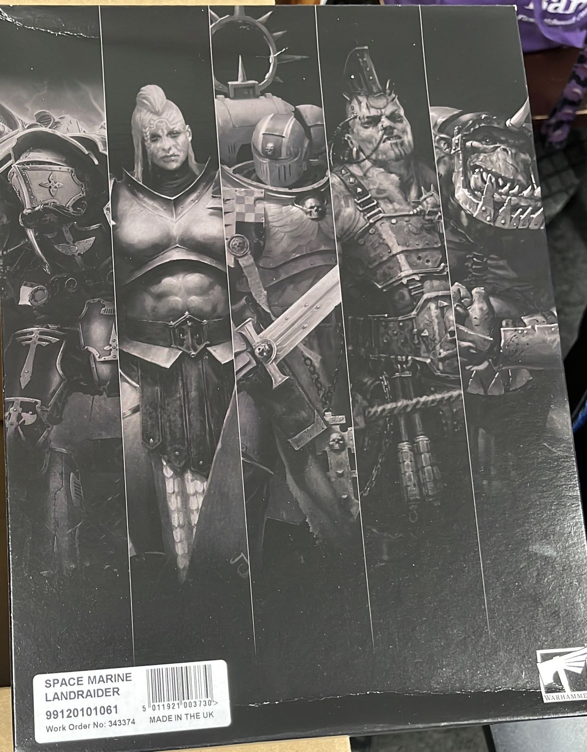 WARHAMMER 40K: SPACE MARINES VENERABLE LAND RAIDER