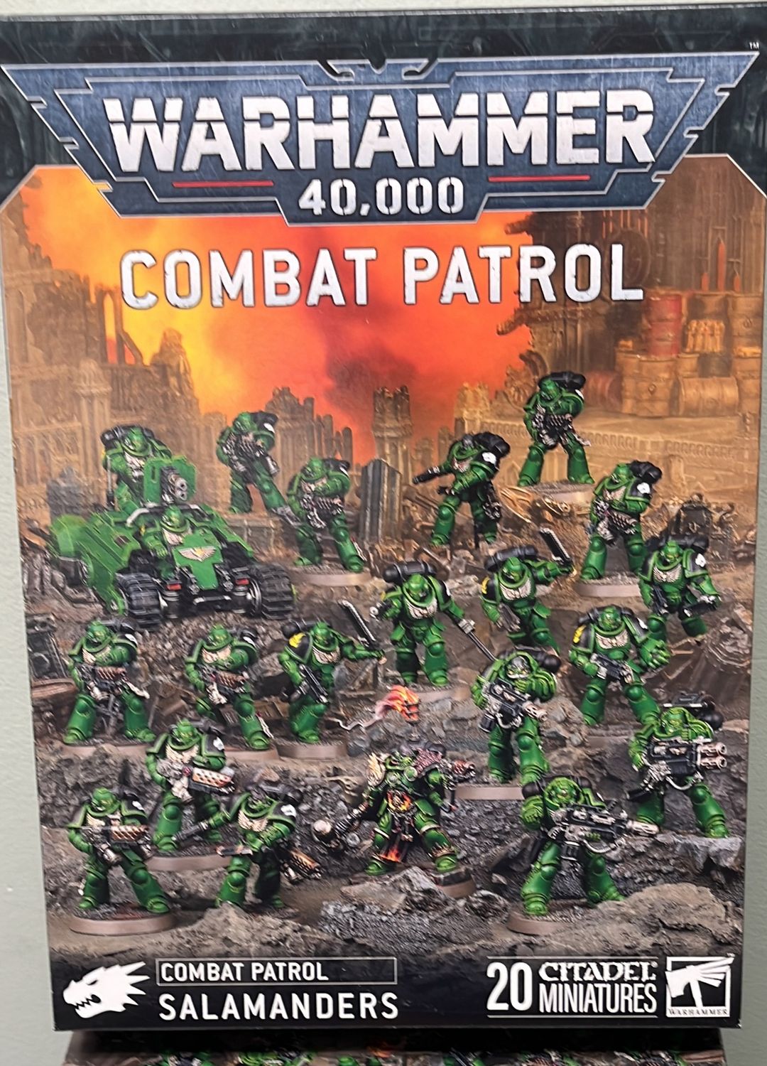 WARHAMMER 40K: SALAMANDERS COMBAT PATROL