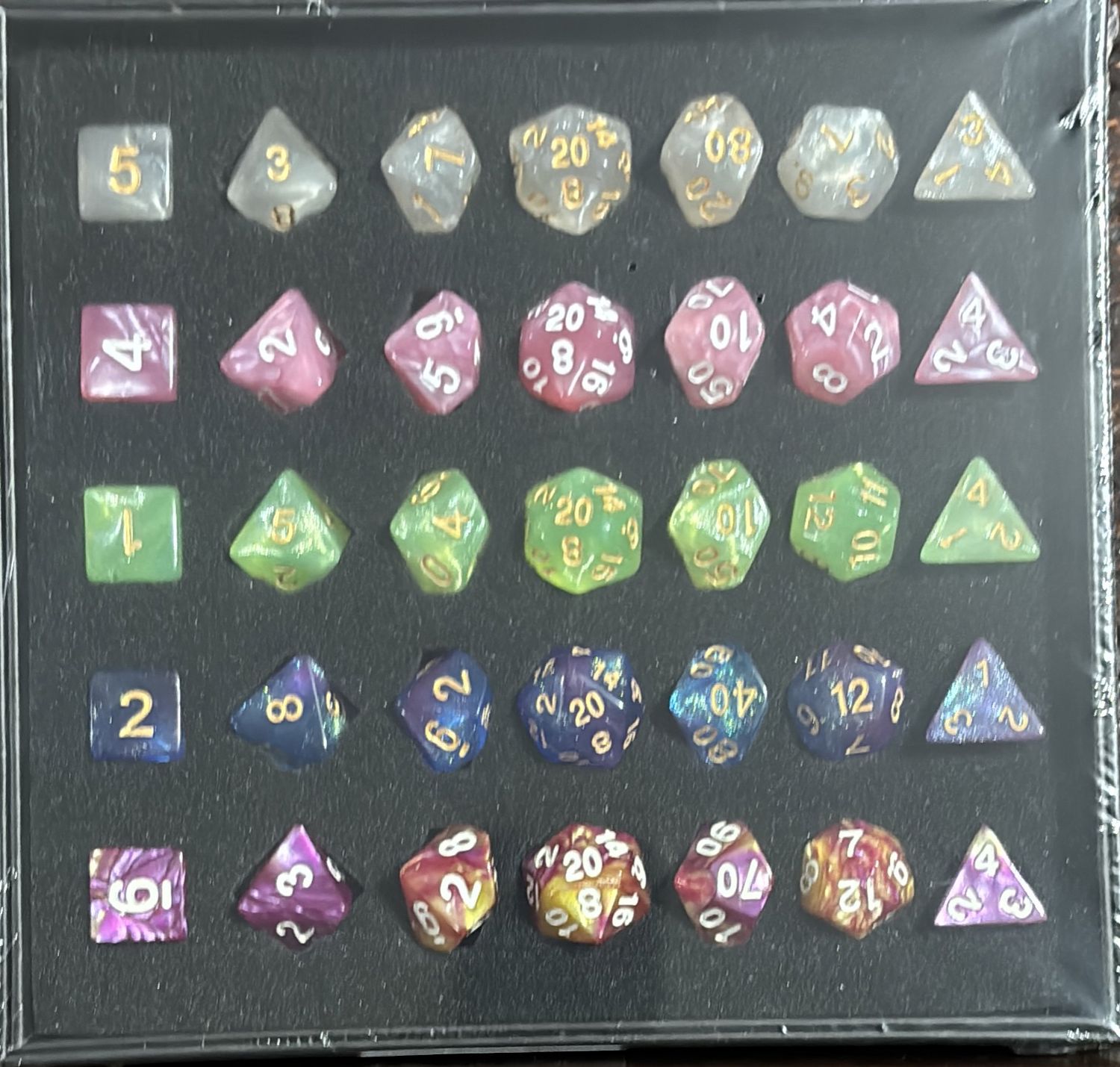Dungeoneer’s Dice Bundle