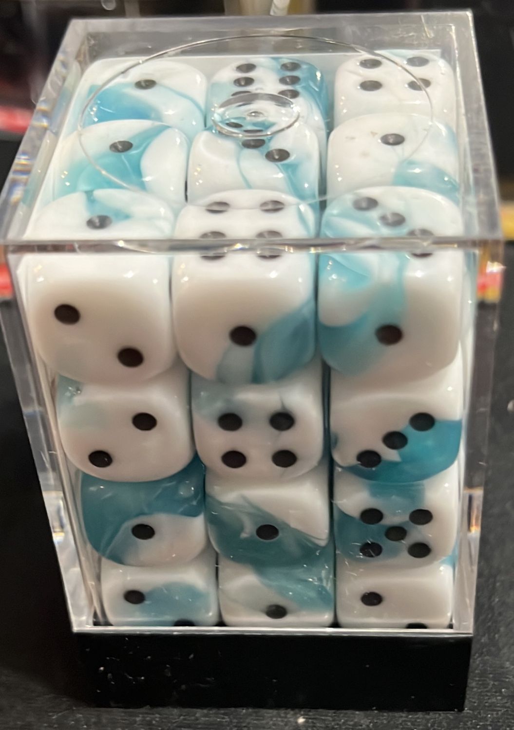 12mm d6 Gemini: Teal-White/Black
