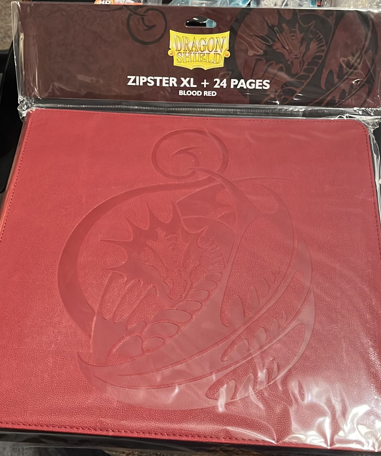 Dragon Shield XL Zipper Binder - Rep