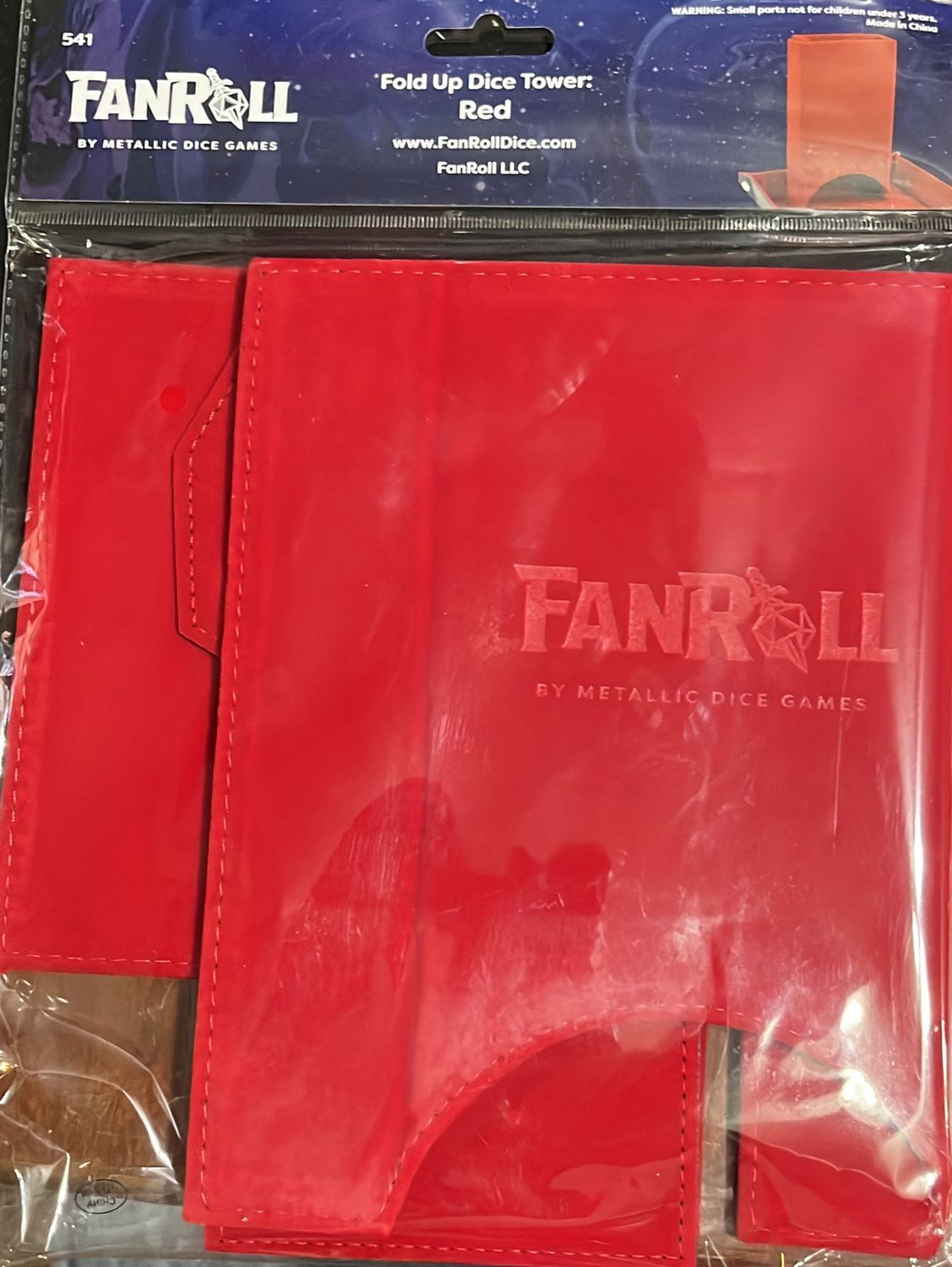 Fold Up Velvet Dice Tower - Red