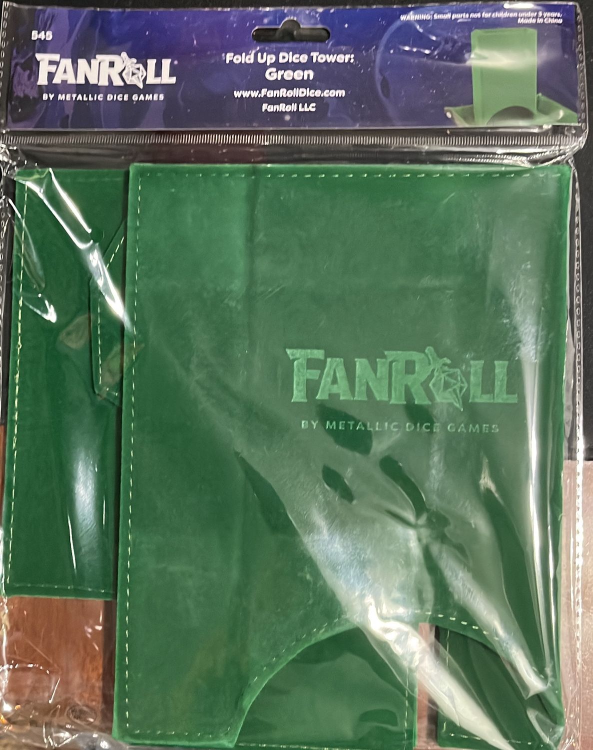 Fold Up Velvet Dice Tower - Green