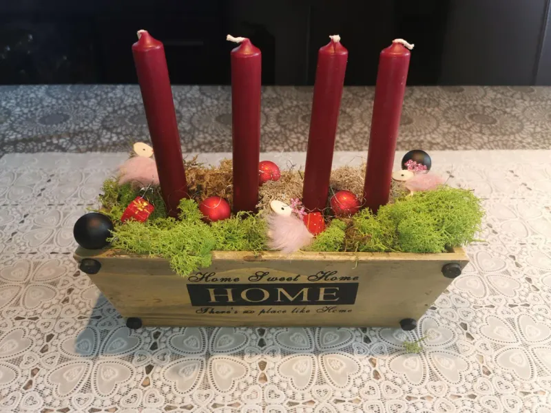 Moos Deko, Pflanztopf, Islandmoos Pflanzkasten Advent / Weihnachten mit 4 Kerzen 🕯🕯🕯🕯