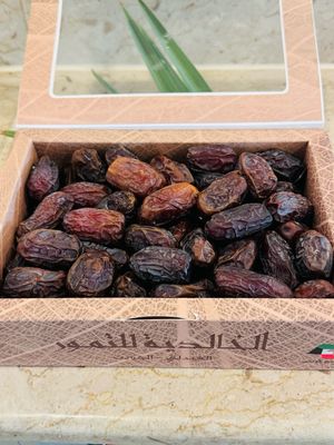 تمر مجدول الفاخر
