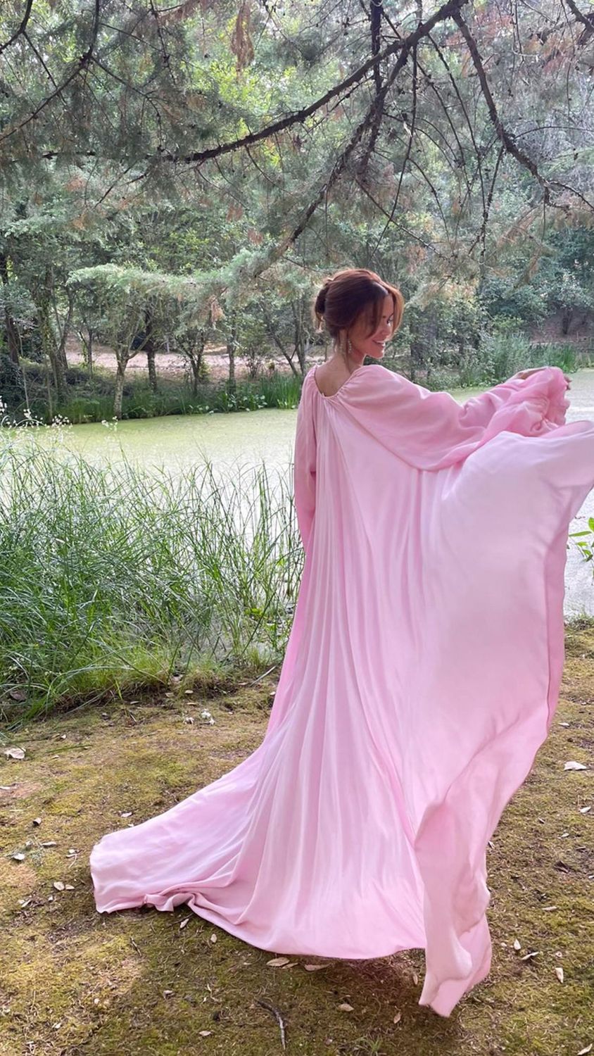 Dália Cape