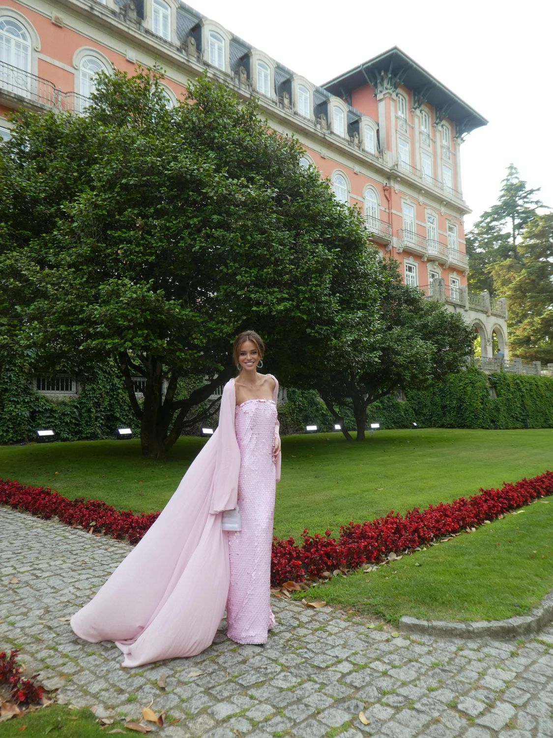 Dália Cape
