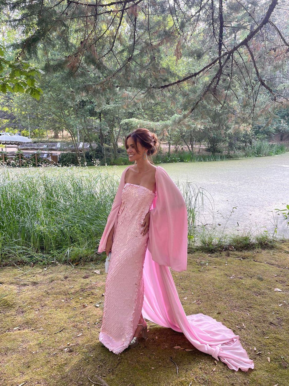 Dália Cape
