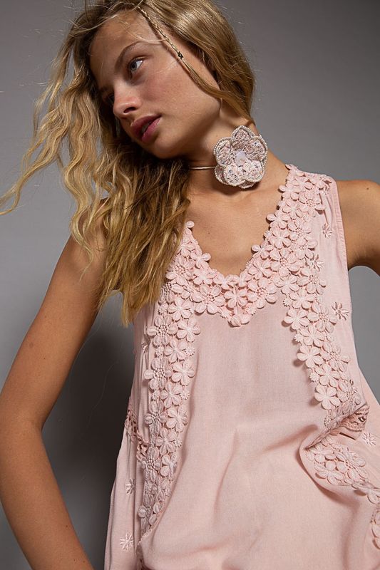 Sleeveless Floral Lace V-Neck