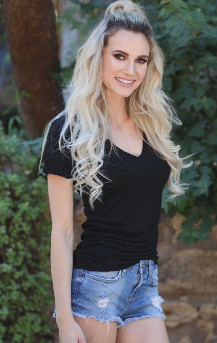 Black Vneck Tee