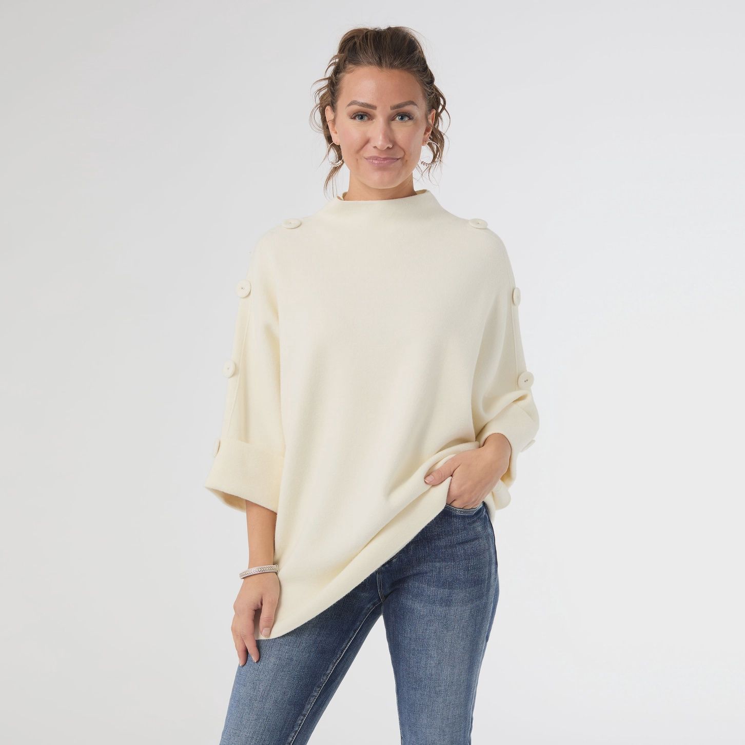 Coco + Carmen Heavenly-Luxe Sweater, Colour: Winter White, Size: S/M