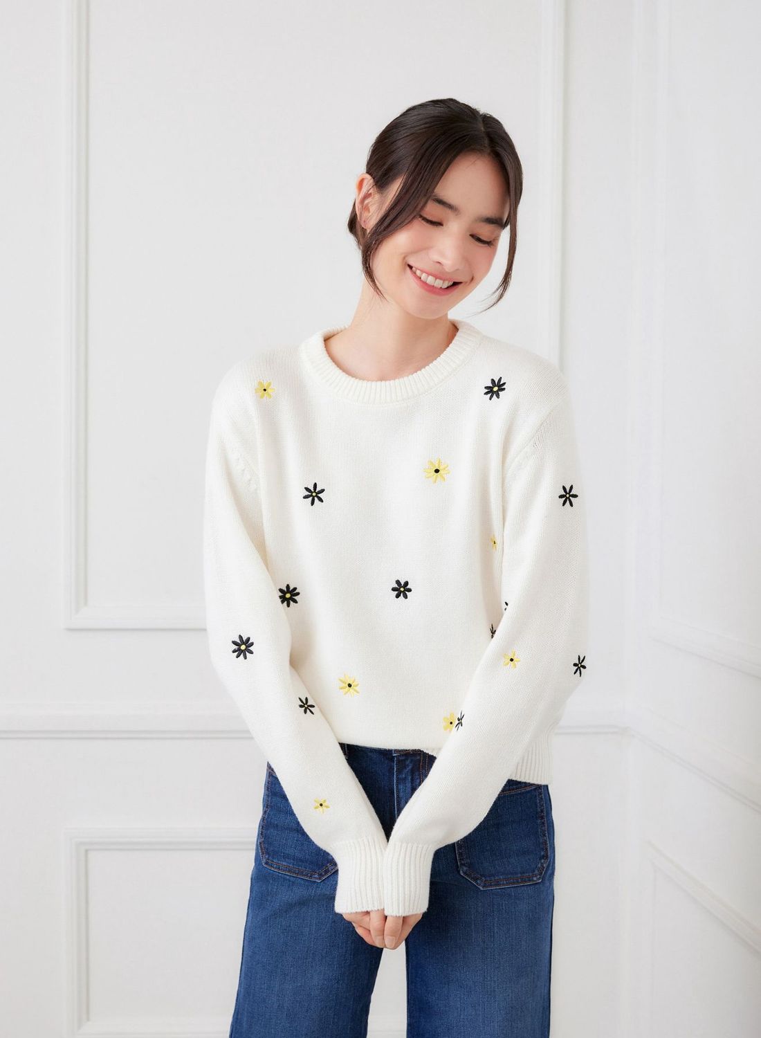 Karen Kane Embroidered Daisy Sweater