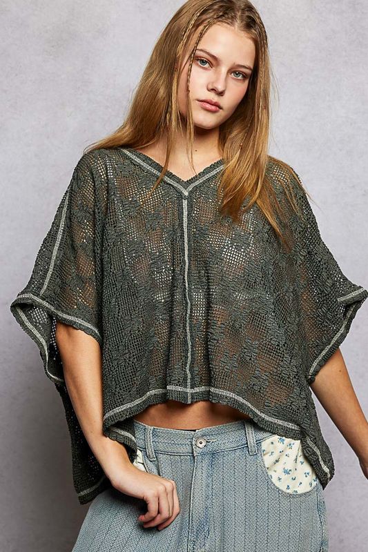 POL Colorblock Lace V-Neck Top