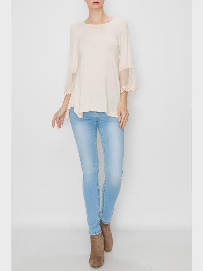 Simply Chic Lace Sleeve Tunic