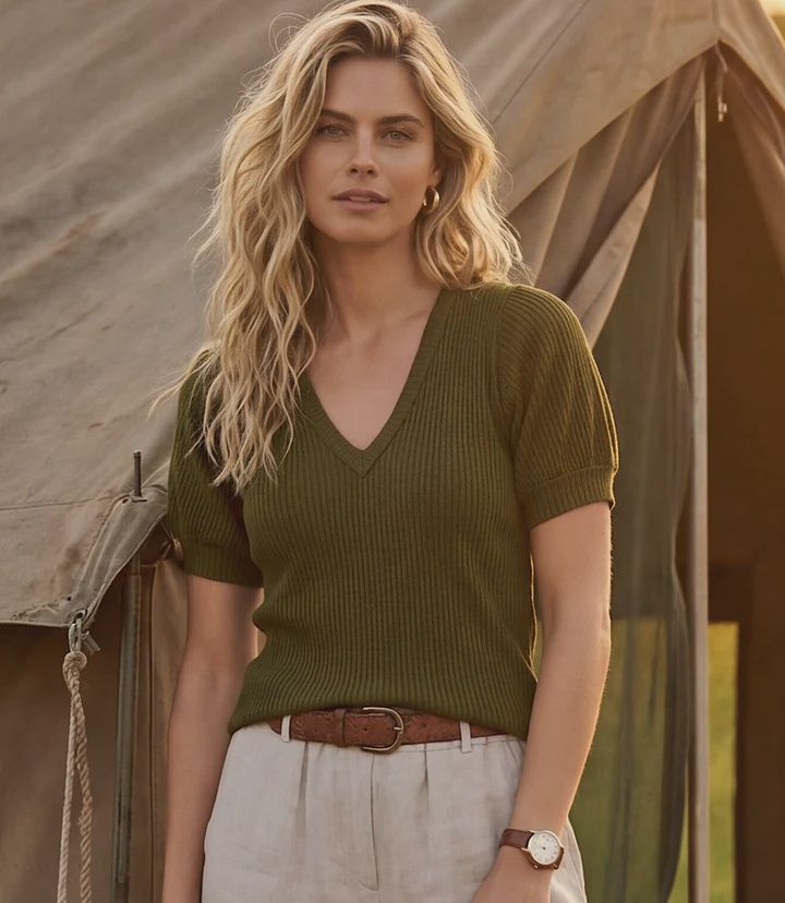 Karen Kane Ribbed Short Sleeve Top