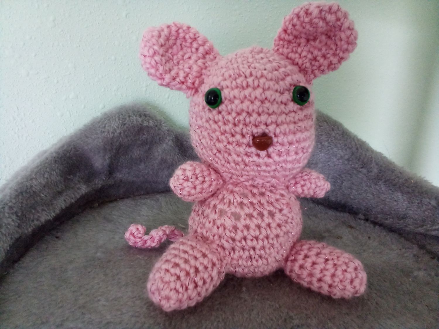 Pink mouse