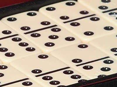 Dominoes