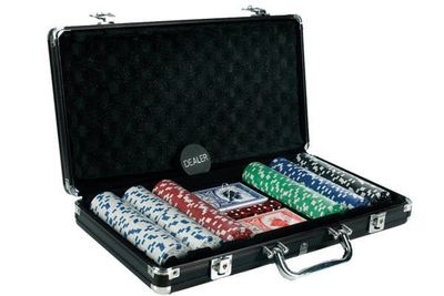 POKER CHIP SET 300 11G w/DICE PRINT in BLACK CASE