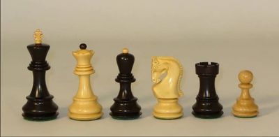 CHESSMEN 3.75&quot; OLD RUSSIAN OPPOSITE TOPS