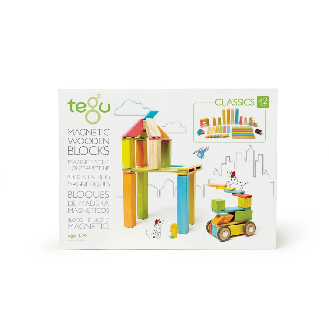 42 PIECE MAGNETIC WOODEN BLOCK SET