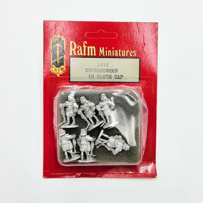 CROSSBOWMAN IN CLOTH CAP (6)