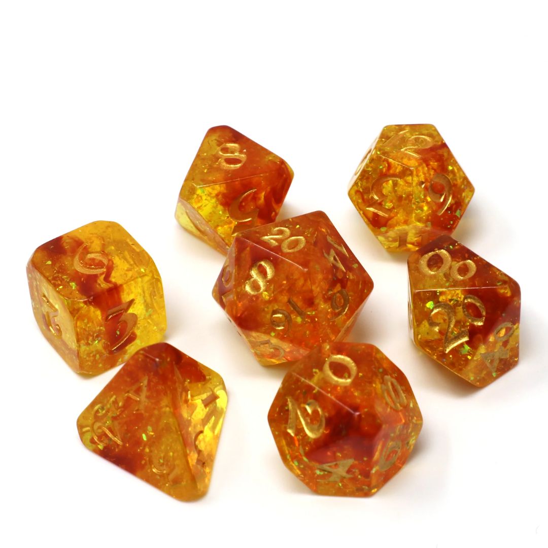 dh DICE SET 7 AUTUMN COURT