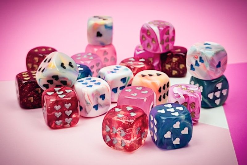 CUSTOM D6 16mm HEART PIPS  (Assorted Colors)