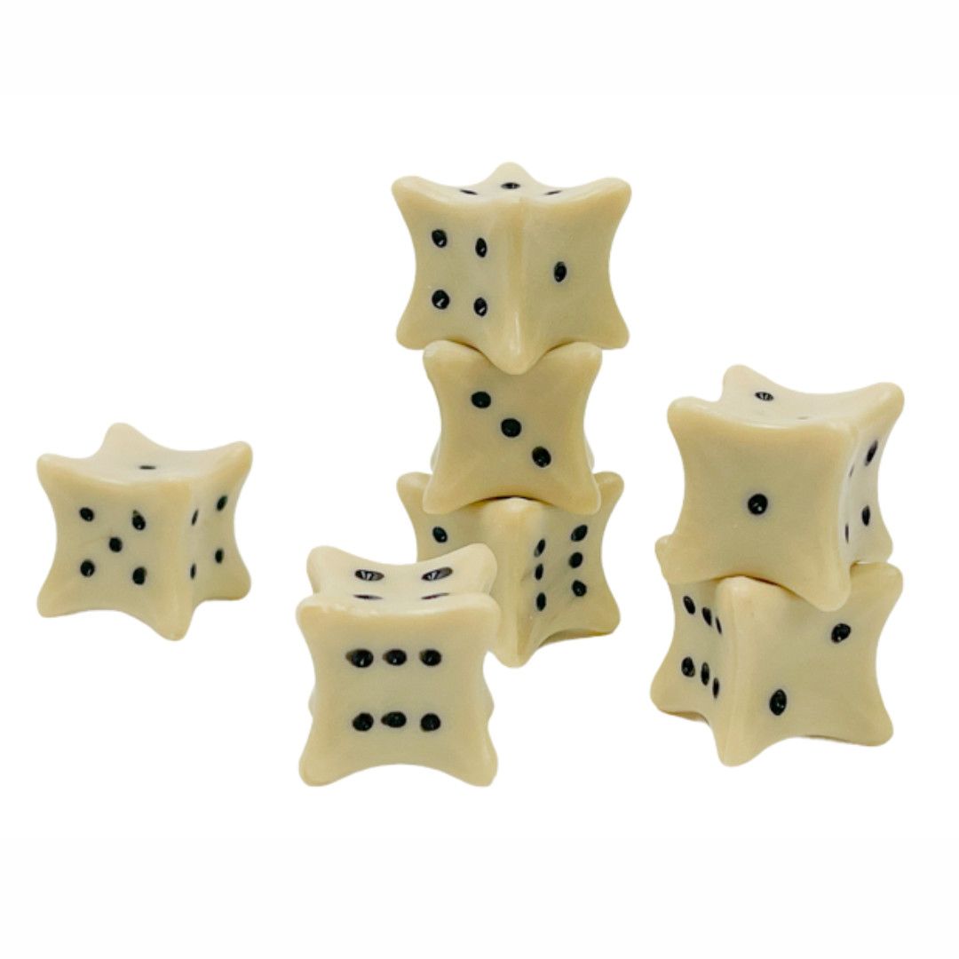 DICE D6 18mm BONES IVORY w/ BLACK
