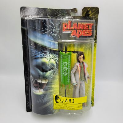 PLANET OF THE APES FIGURE - ARI (2001)