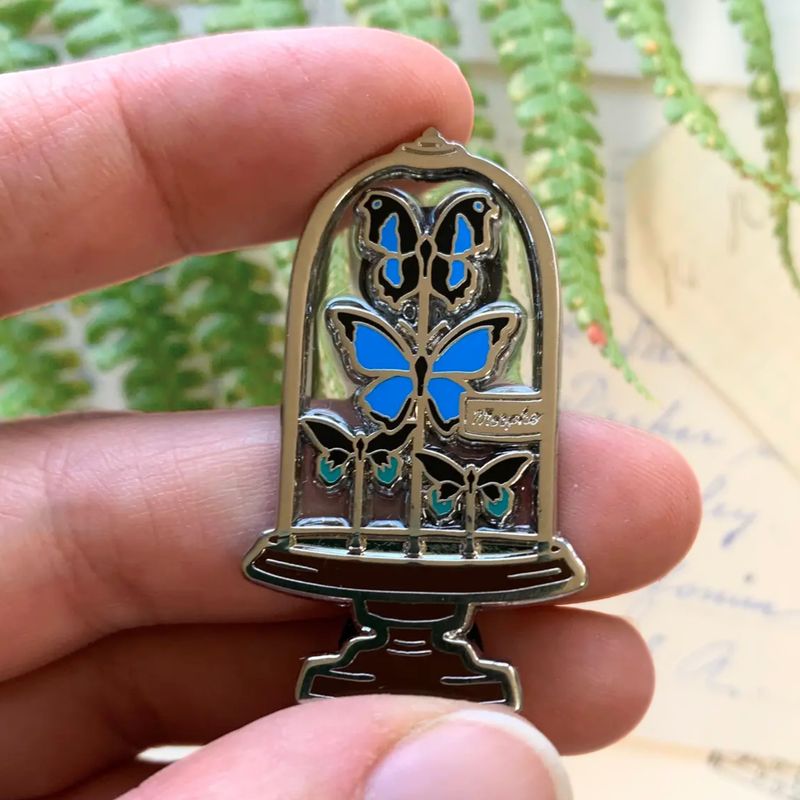 PIN - BUTTERFLY DOME