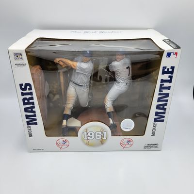 COOPERSTOWN COLLECTION 2 NY YANKEES MARIS &amp; MANTLE BOXED SET